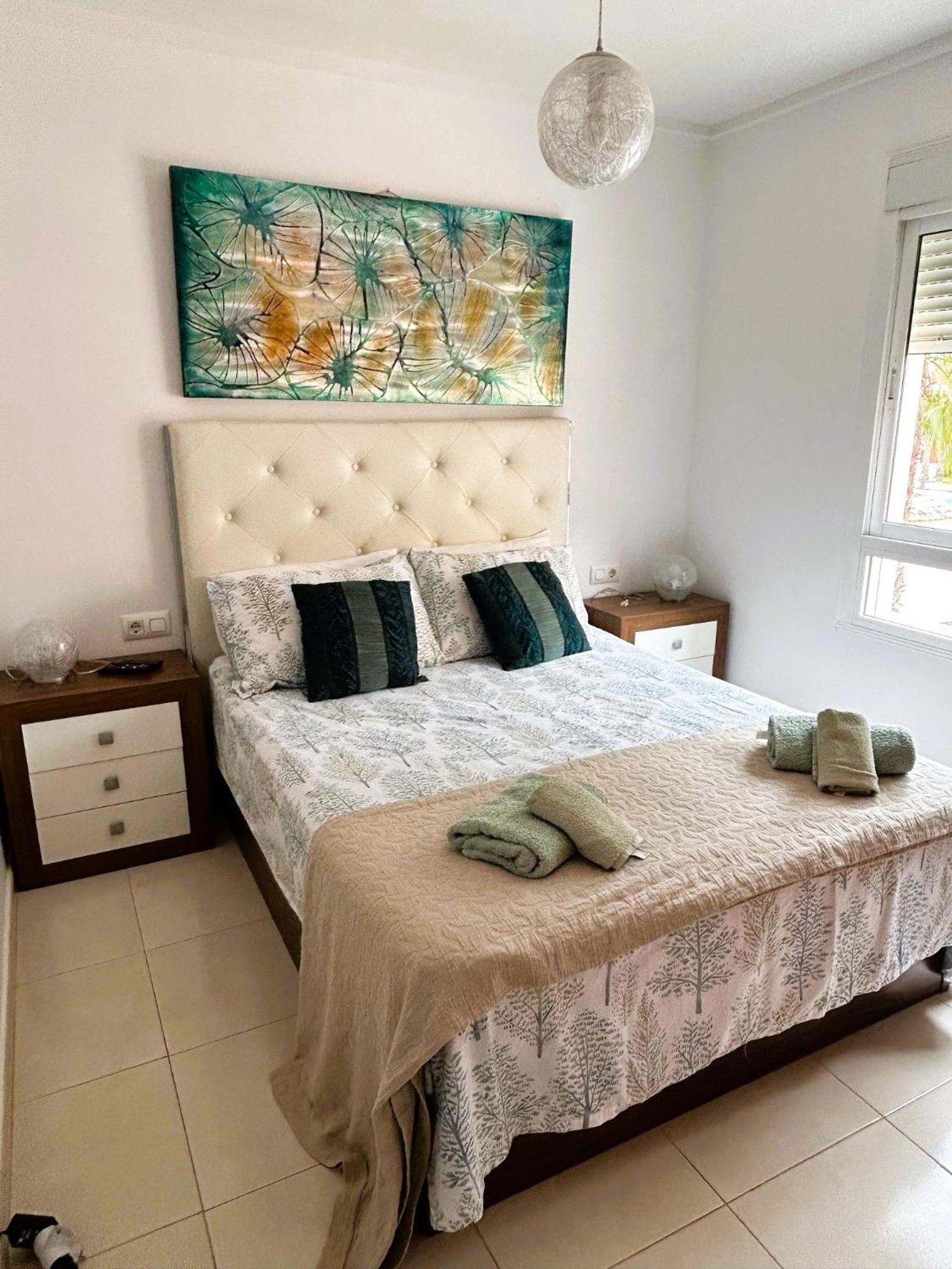 Beautiful 3 Bed, 2 Bath Modern Apartment Los Alcazares Ngoại thất bức ảnh
